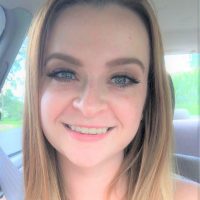 Amie Roetz (2) Amie Roetz (2)